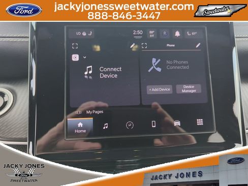 Used 2023 Jeep Grand Cherokee Altitude AWD/4WD image 21