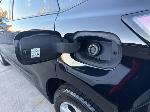 Certified 2022 Ford Edge SE w/ Cargo Accessory Package image 14