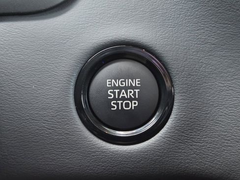 New 2026 Toyota Tundra Platinum image 19