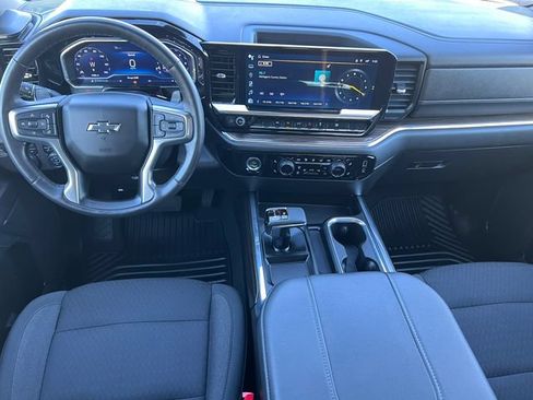 Used 2023 Chevrolet Silverado 1500 RST AWD/4WD image 2