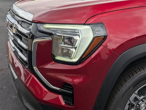 New 2026 GMC Terrain Elevation w/ LPO, Floor Liner Package image 7