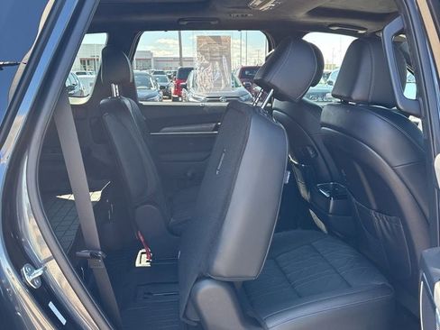 Used 2024 Kia Telluride SX Prestige X-Line AWD/4WD image 32
