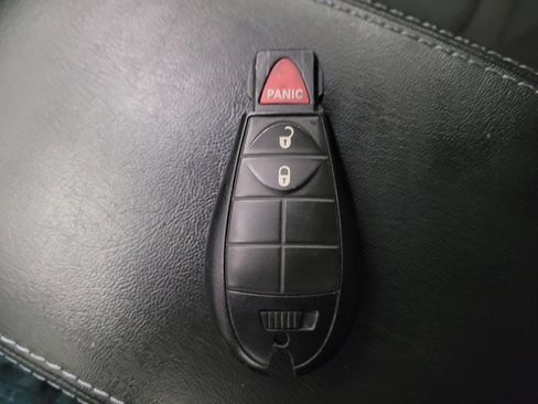 Used 2019 Jeep Cherokee Latitude w/ Popular Appearance Group FWD image 32