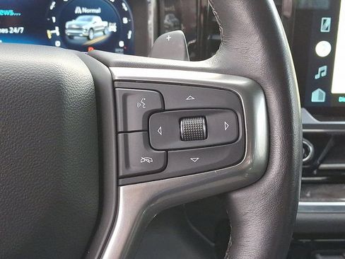 Used 2022 Chevrolet Silverado 1500 LTZ w/ LTZ Premium Package image 23