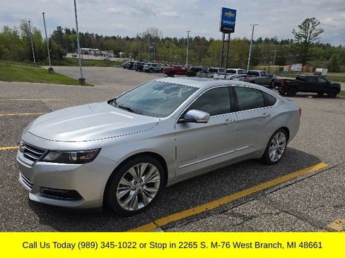 Used 2015 Chevrolet Impala LTZ FWD image 9