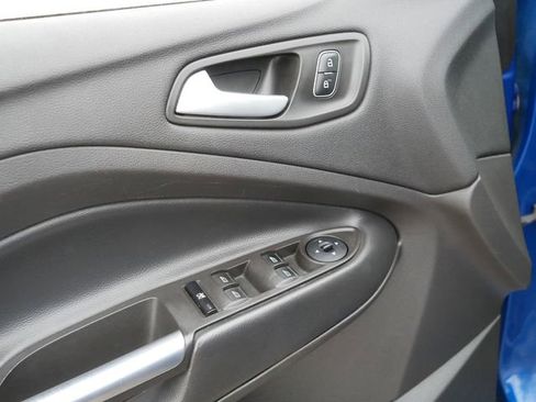 Used 2018 Ford Escape SE AWD/4WD image 16