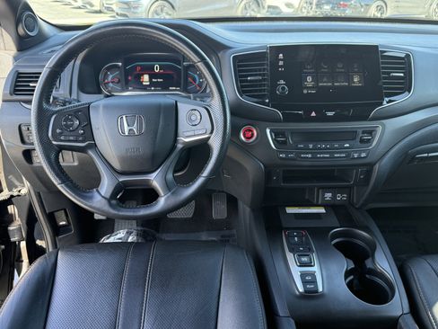 Used 2022 Honda Pilot TrailSport image 40