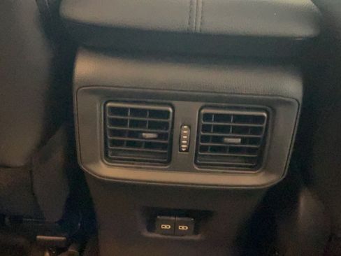 Certified 2025 Toyota RAV4 Limited FWD image 37