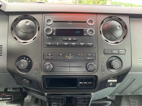 Used 2013 Ford F350 XL w/ PWR Equipment Group AWD/4WD image 16