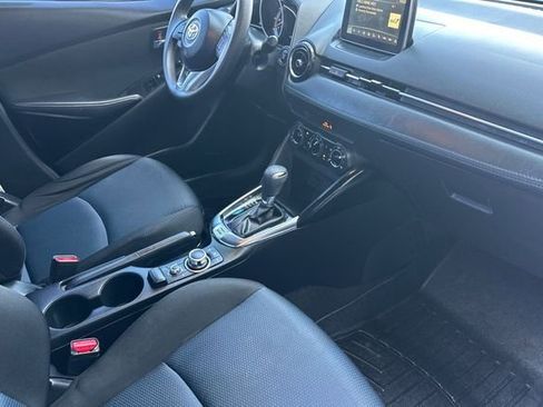 Used 2018 Toyota Yaris iA FWD image 17