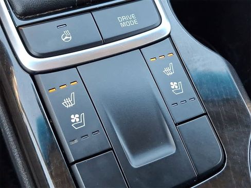 Used 2017 Kia Optima EX w/ Premium Package image 19