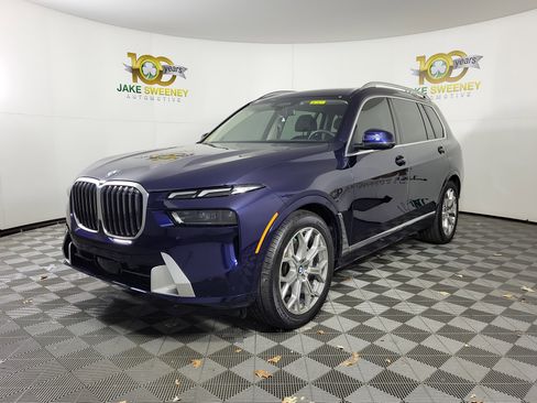 Certified 2024 BMW X7 xDrive40i image 3