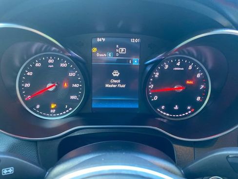 Used 2021 Mercedes-Benz GLC 300 4MATIC image 18