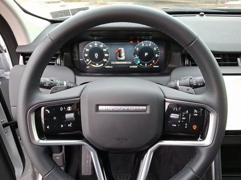 Certified 2024 Land Rover Discovery Sport S image 17