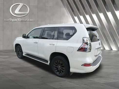 Certified 2023 Lexus GX 460 Premium w/ Premium Package AWD/4WD image 2