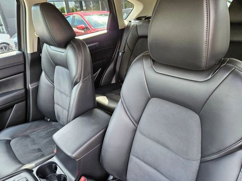 Used 2020 MAZDA CX-5 Touring image 13