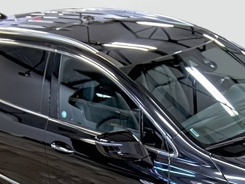 Used 2024 Buick Enclave Premium AWD/4WD image 16