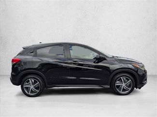 Used 2021 Honda HR-V EX-L video 4