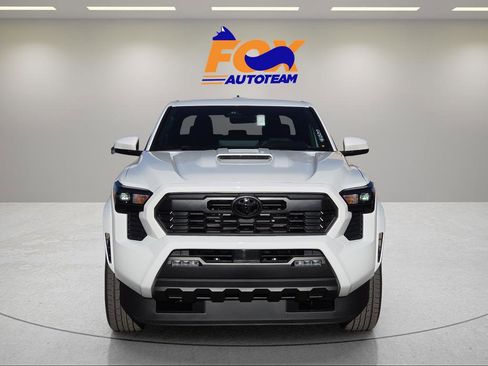 Used 2026 Toyota Tacoma TRD Sport RWD image 8