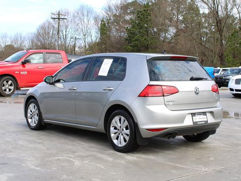 Used 2015 Volkswagen Golf TDI S image 5