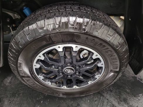 Used 2026 Toyota Tundra SR5 w/ TRD Off-Road Package AWD/4WD image 12