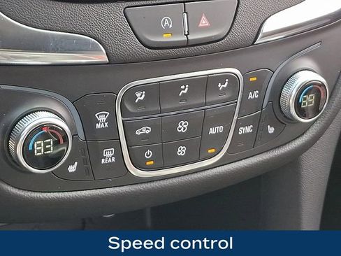 Used 2024 Chevrolet Equinox LT image 14