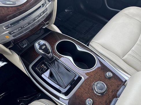 Certified 2019 INFINITI QX60 Luxe w/ Sensory Package image 18