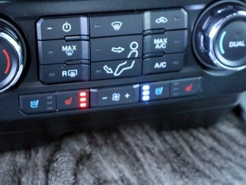 Used 2019 Ford F250 Lariat w/ Chrome Package image 7