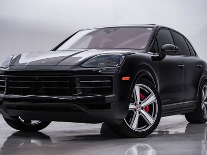 Certified 2024 Porsche Cayenne S