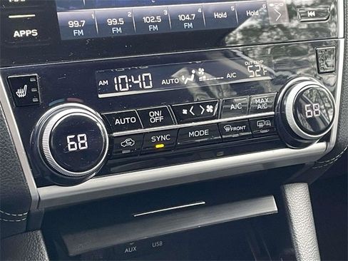 Used 2018 Subaru Outback 2.5i Limited image 16