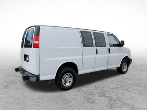 Used 2024 Chevrolet Express 2500 w/ Driver Convenience Package RWD image 8