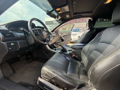 Used 2017 Honda Accord EX-L image 9