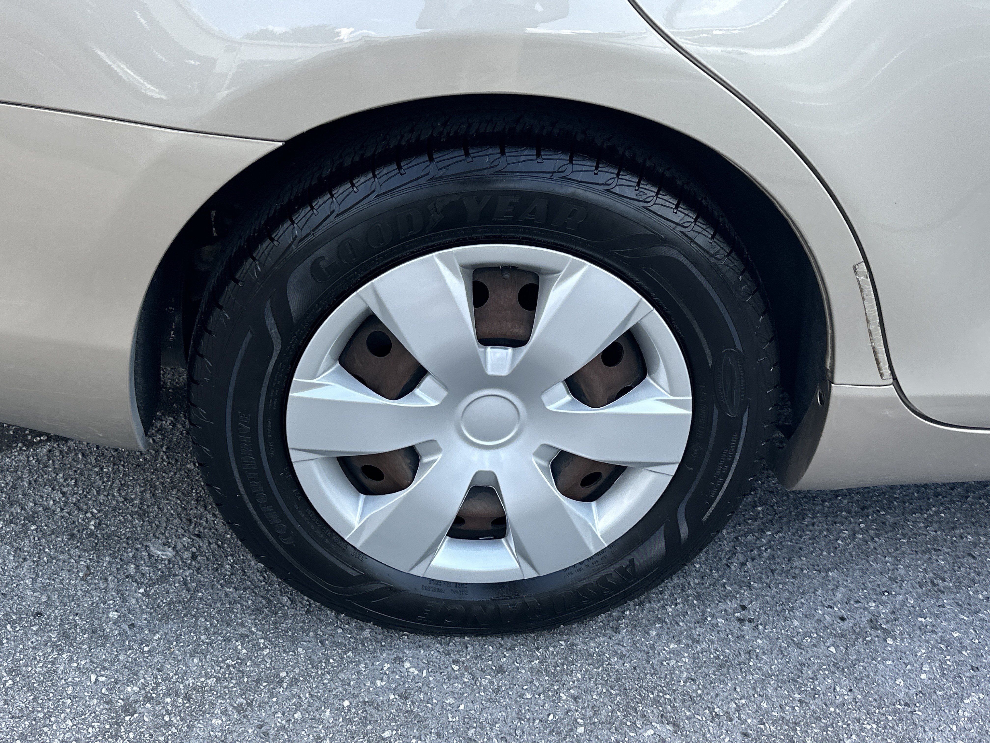 Used 2007 Toyota Camry CE FWD image 19