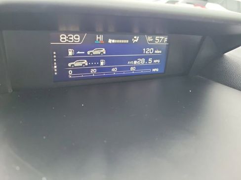 Used 2019 Subaru Forester Premium image 21