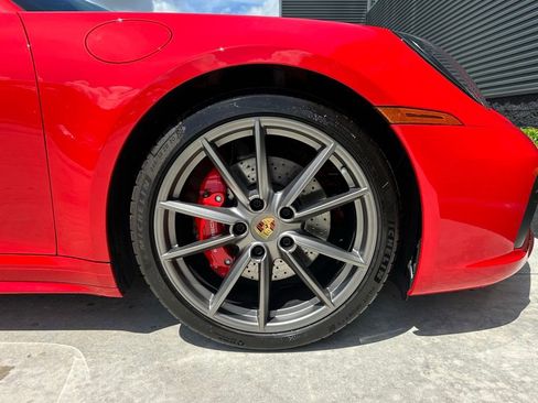 Certified 2021 Porsche 911 Targa 4S Heritage Design AWD/4WD image 16