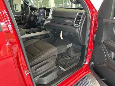 Used 2025 RAM 1500 Big Horn AWD/4WD image 27