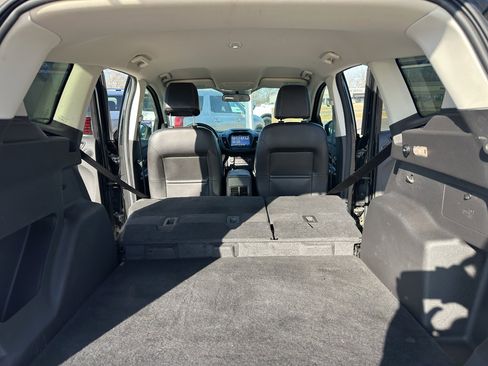 Used 2017 Ford Escape SE w/ Equipment Group 201A image 34