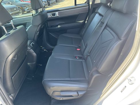 Used 2025 Hyundai Santa Fe SEL image 20