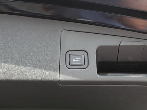 Used 2024 Cadillac XT5 Premium Luxury w/ Technology Package FWD image 6