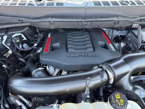 Used 2024 Ford F150 Raptor AWD/4WD image 34