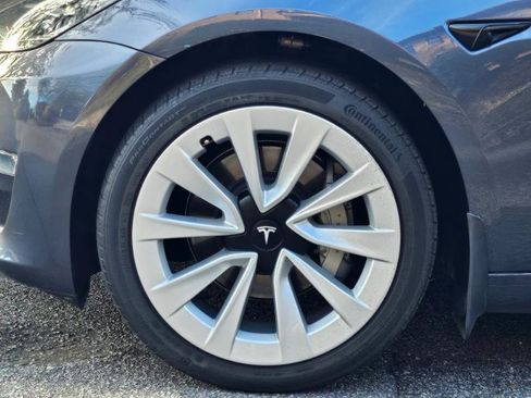 Used 2022 Tesla Model 3 image 22