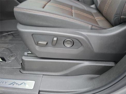 New 2026 Chevrolet Tahoe High Country image 11