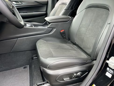 New 2025 Jeep Grand Cherokee L Altitude AWD/4WD image 20
