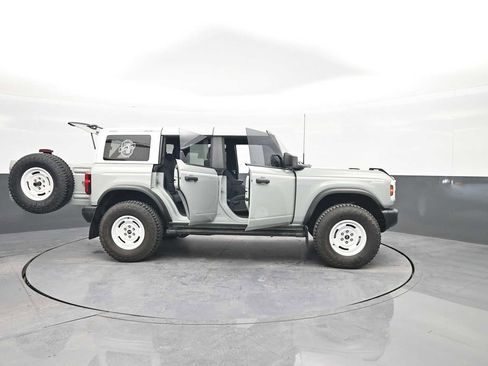 Used 2023 Ford Bronco Heritage Edition image 84