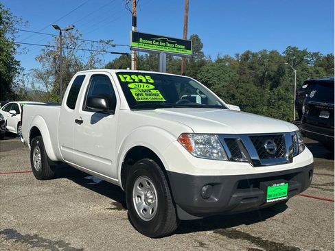 Used 2016 Nissan Frontier S image 1