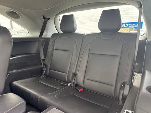 Used 2017 Acura MDX SH-AWD w/ Advance Package image 13