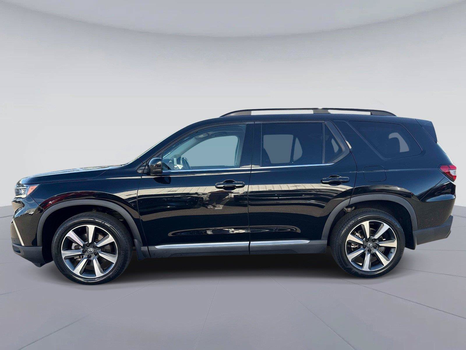 Certified 2024 Honda Pilot Elite image 7