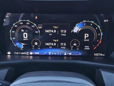 Used 2024 Chevrolet Colorado Trail Boss w/ Advanced Trailering Package image 19