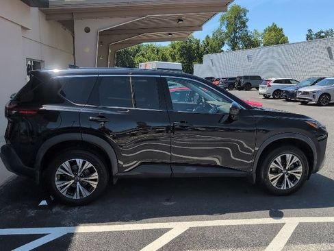 Used 2021 Nissan Rogue SV AWD/4WD image 10