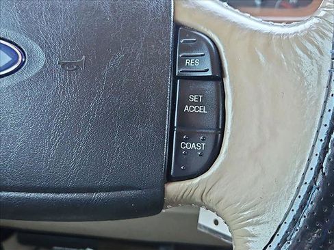 Used 2007 Ford F350 XL image 23